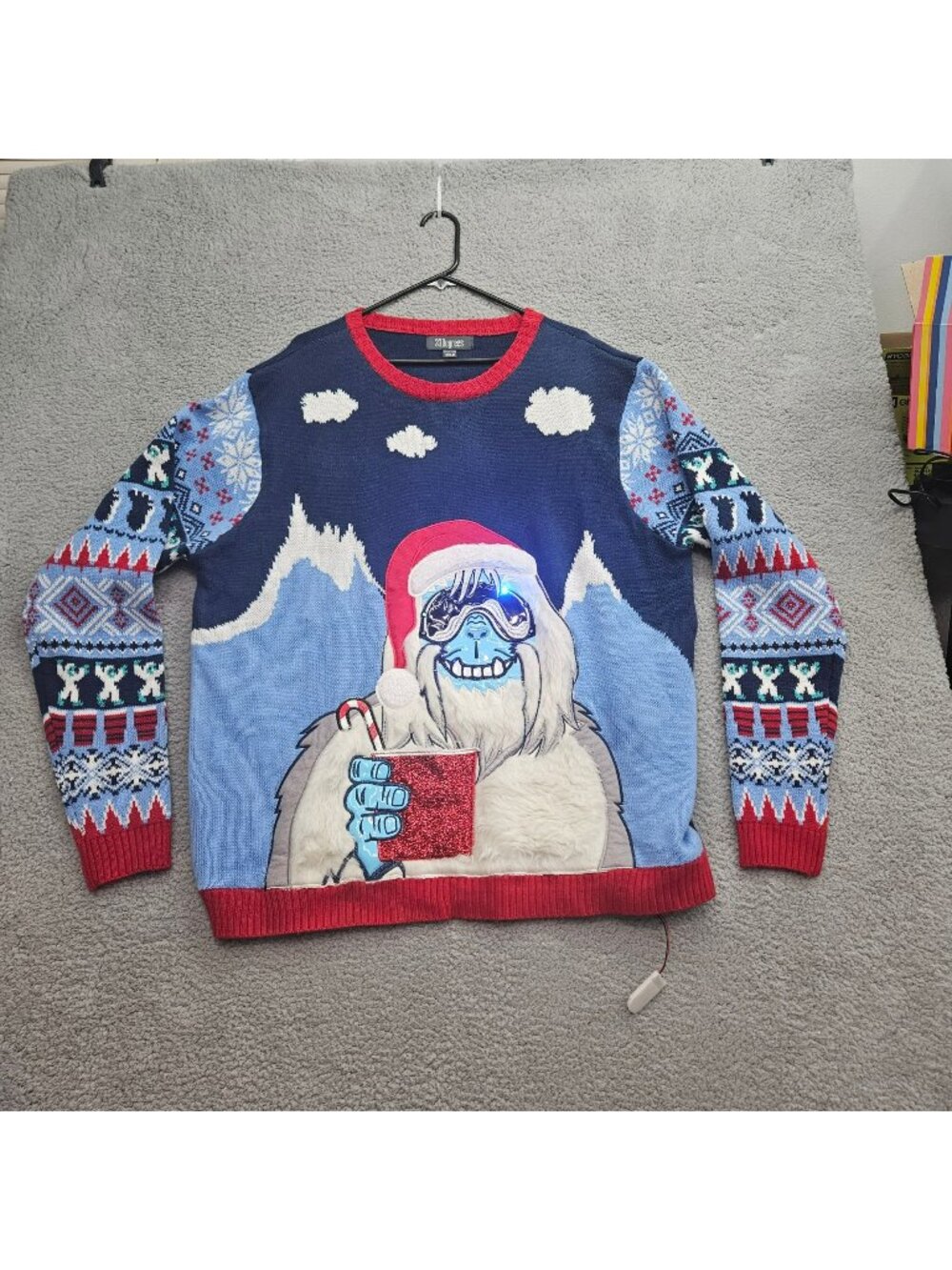 33Degrees Yeti Ugly Christmas Sweater With Lights Faux Fur Accents Size 3XLB